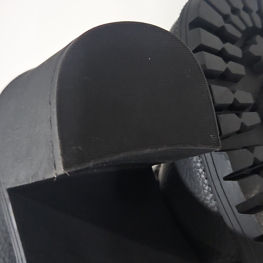 Torrid Black Combat Ankle Boots Heeled 3inch High Nwot. Size 8 - Picture 7 of 9